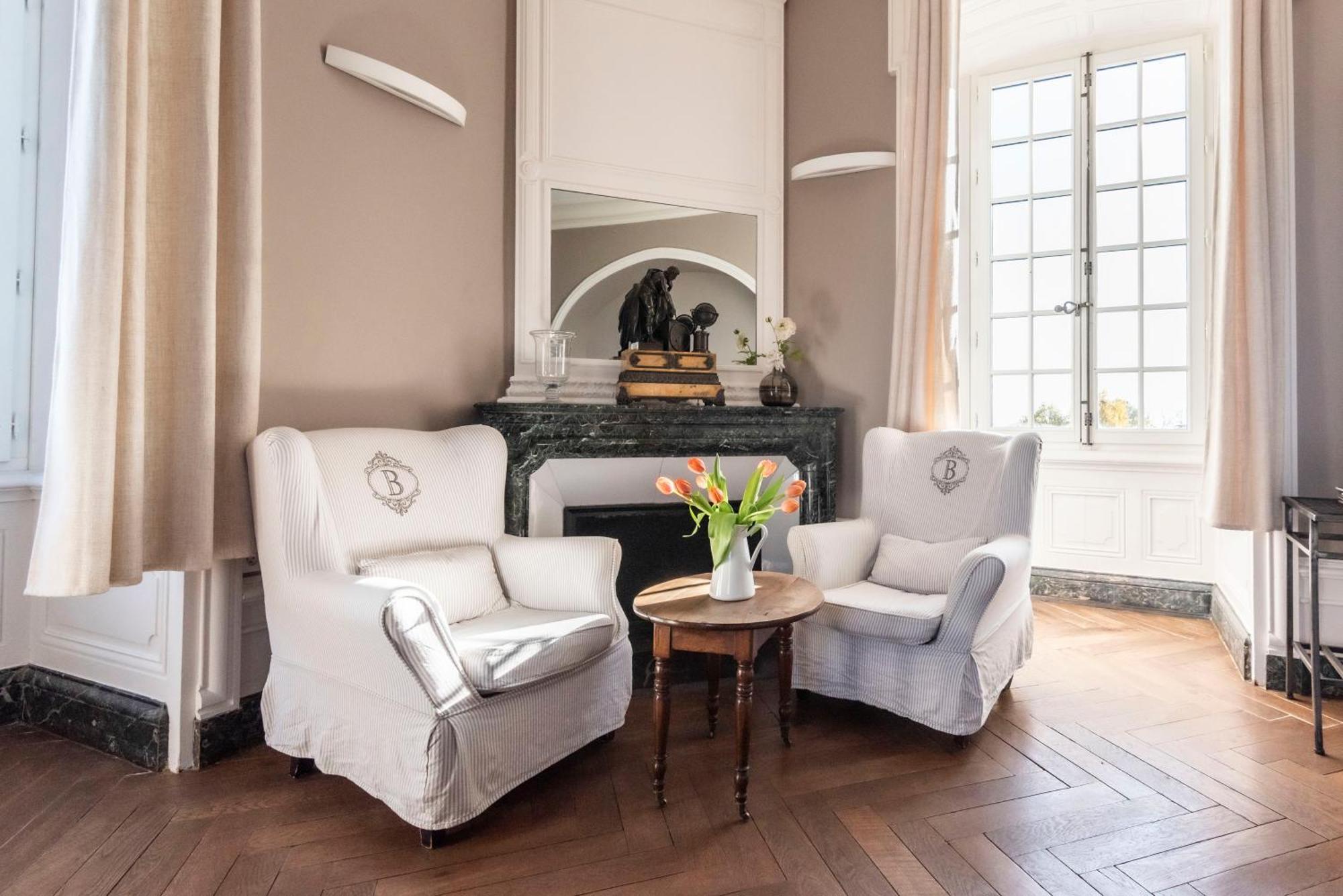 Chateau De Salornay Hurigny Eksteriør billede